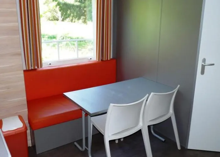 Mobile-home 4 Pers, Salon De Jardin, Barbecue - Api-1-52-1356 Campsite *